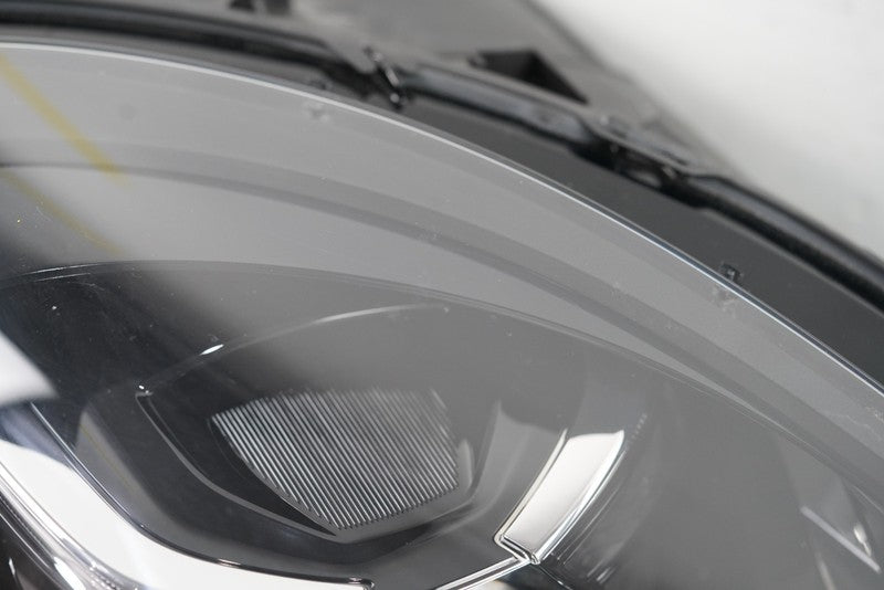 2022-2024 Porsche Macan LED Headlight Right RH Passenger Side Chrome O