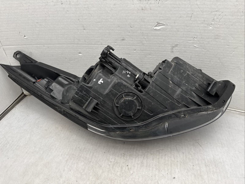 2014-2016 Hyundai Elantra Left Driver OEM Halogen Headlight