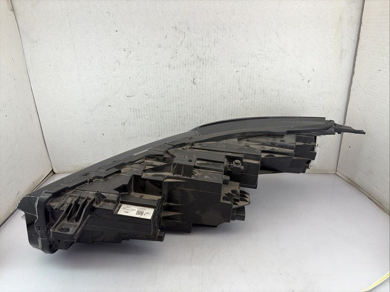 2023-2025 Ford Escape Right Passenger Headlight OEM LED PJ6B 13E014 BC