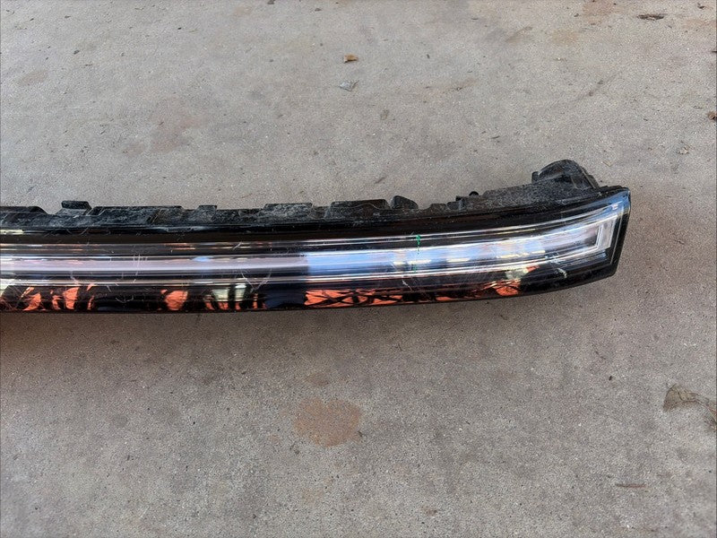 2024-2025 Volkswagen Atlas Cross Sport Front LED Grille Light Bar DRL