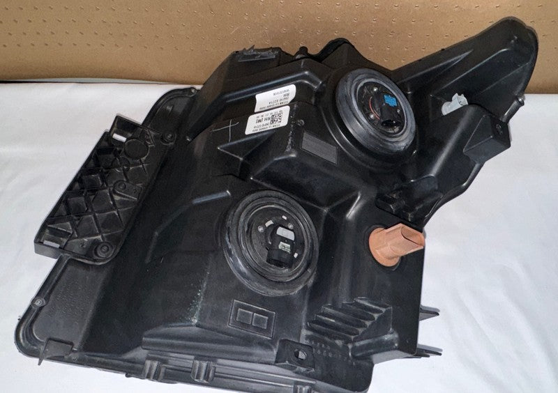 2016-19 Titan/Titan XD Headlight RH Passenger Halogen OEM