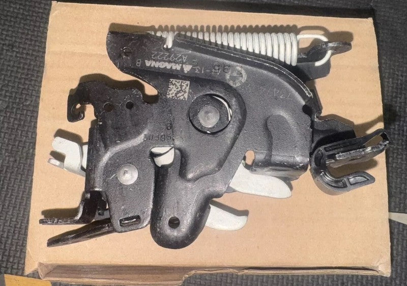 2019-2023 BMW X5 G05 Hood Latch Right Passenger OEM