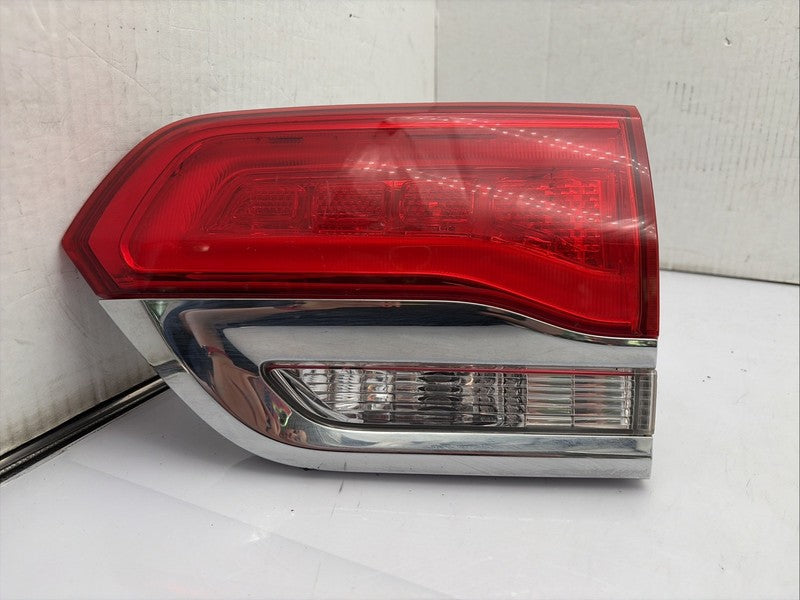 2014-2021 Jeep Grand Cherokee Right Passenger Tail Light OEM LED Inner
