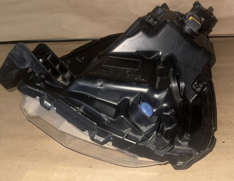 2017-2020 Mitsubishi Eclipse Cross Front Left Turn Signal Lamp OEM
