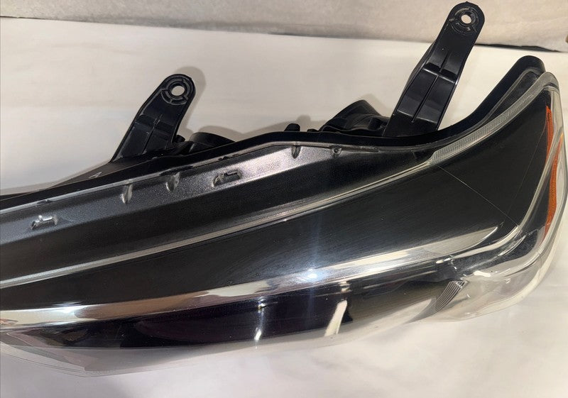 2014-2020 Toyota 4Runner Left Headlight Halogen OEM