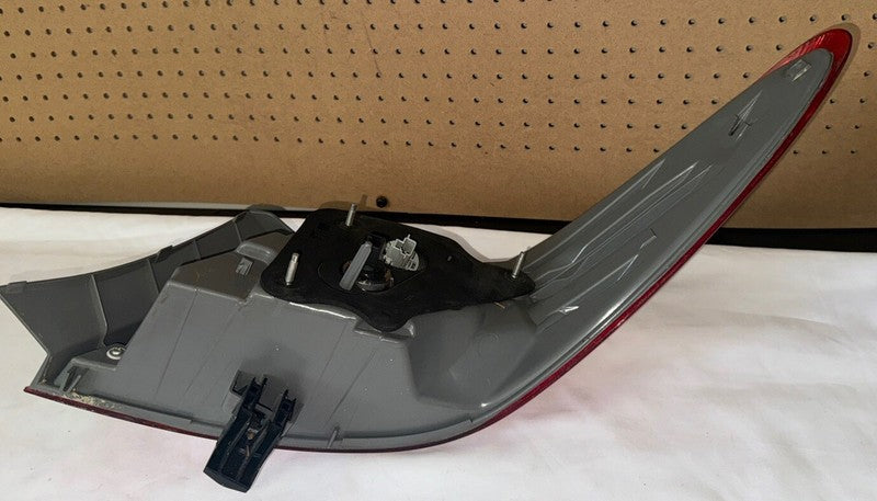 2015-2017 Toyota Camry Left Tail Light Lamp