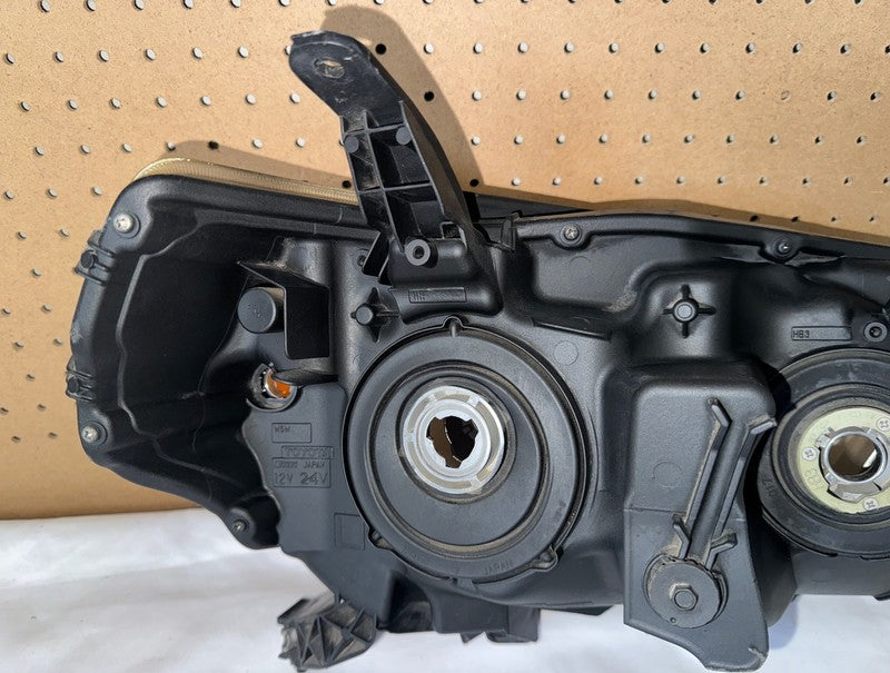 2010-2013 4Runner Left Driver Side Halogen Headlight TYC