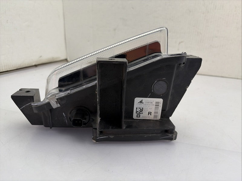 2016-2024 Chevrolet Camaro Right Fog Light LED OEM DRL Lamp 84341736