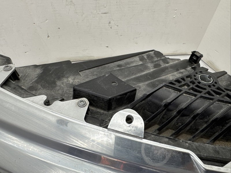 2019-2022 Jeep Grand Cherokee Left Headlight OEM Xenon HID