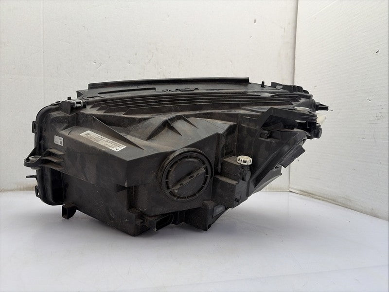 2016-2018 Mercedes GLC250 GLC300 Right Passenger Headlight OEM Halogen