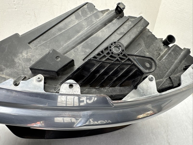 2019-2022 Jeep Grand Cherokee Left Headlight OEM Xenon HID