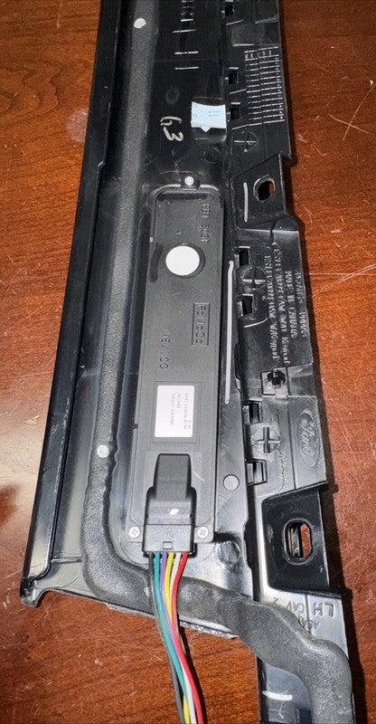 2013-20 Ford Fusion Front Left Door Window B-Pillar Molding