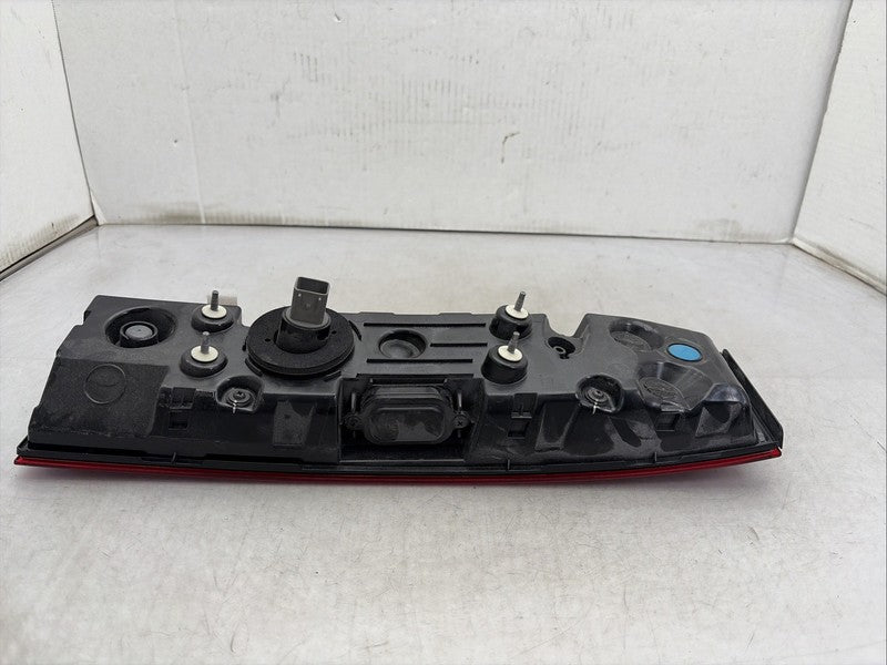 2024-2026 Hyundai Santa Fe Left Driver Tail Light LED OEM 92403-GH000