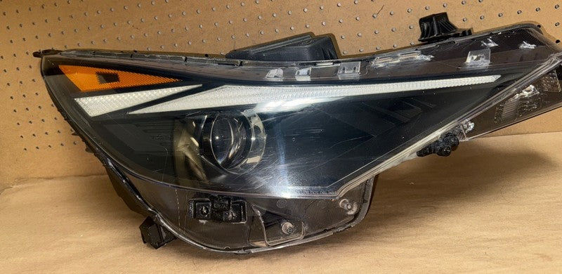 2021-2023 Hyundai Elantra Headlight Halogen Right RH OEM