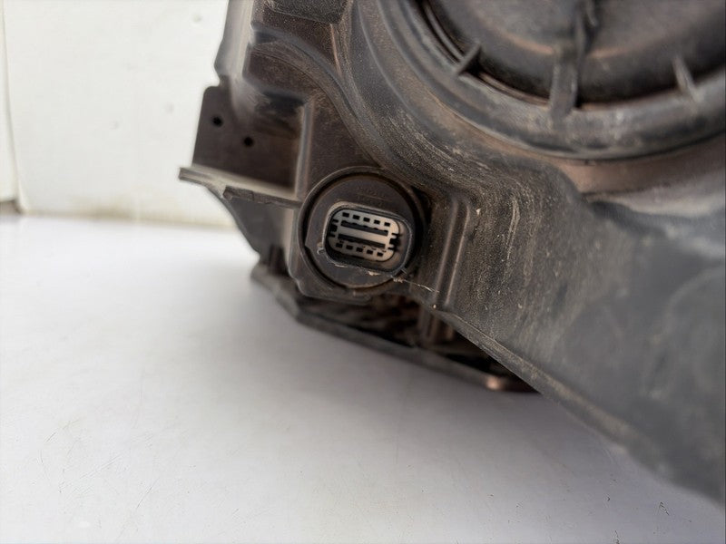 2022-2025 Jeep Compass Right Passenger Headlight OEM Halogen Lamp