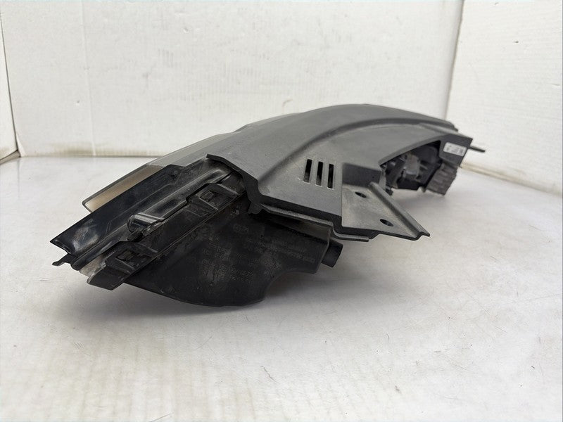 2023-2025 Hyundai Palisade Right Passenger Headlight OEM LED DRL 92208