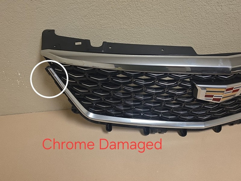 2024-2026 Cadillac XT4 Upper Front Grille Assembly with Emblem