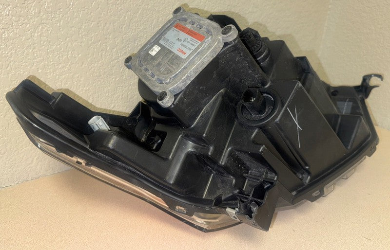2018-2021 Chevy Traverse Headlight LEFT Driver OEM 84573719