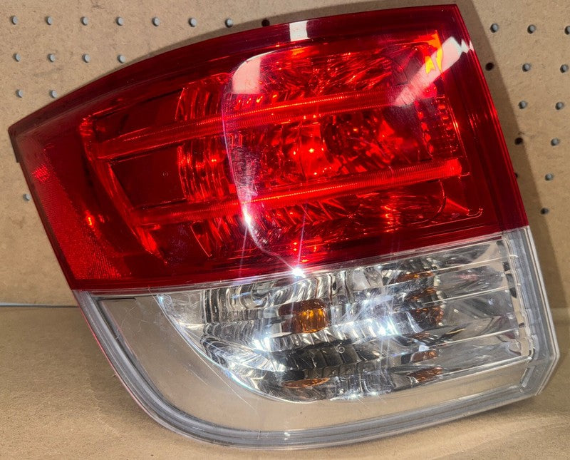 2022-2023 Honda Civic Sedan LED Tail Light LEFT