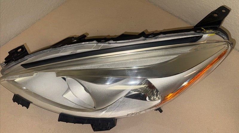 2012-2015 Mazda 5 Left Front Headlight Lamp Xenon C513-50161