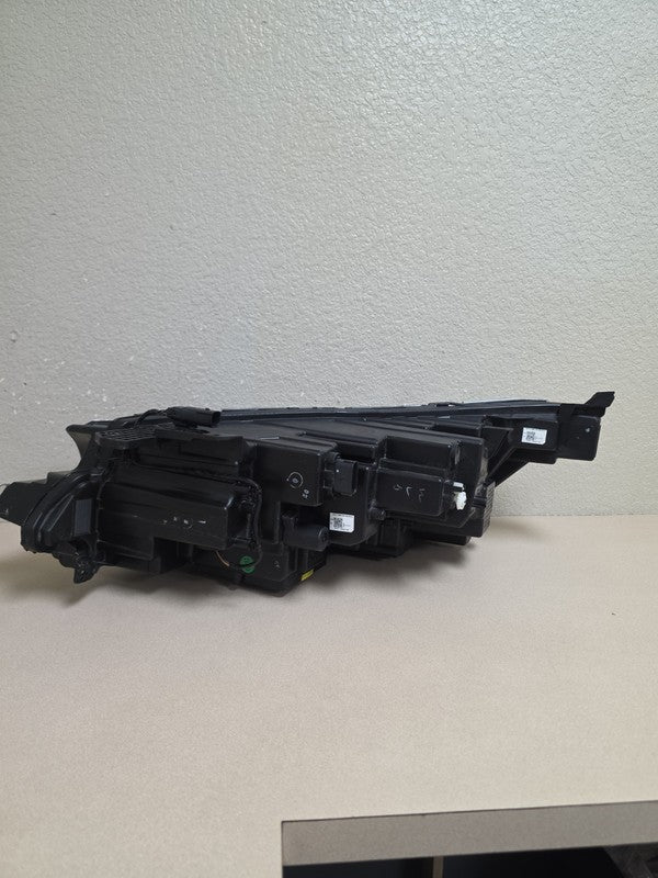 2024-2026 Lincoln Nautilus Right Side Headlight OEM Full LED