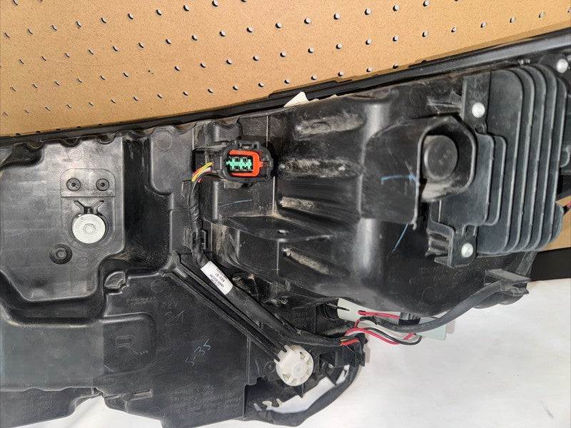 2021-2023 Pathfinder Right Headlight LED/Halogen OEM