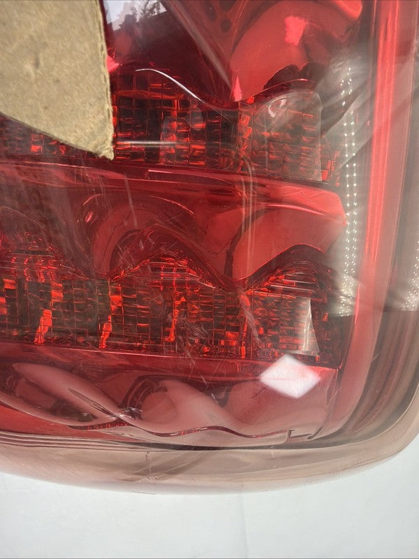 2011-2017 Infiniti QX56 QX60 Right Passenger Tail Light LED OEM Outer