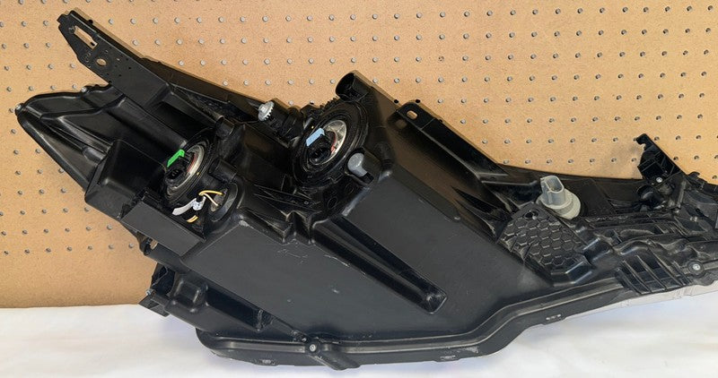 2021-2023 Nissan Kicks Headlight LH Left Driver Side Halogen
