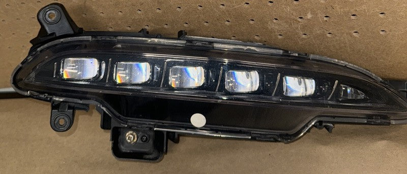 2015-17 Hyundai Genesis Right LED DRL Fog Light 92202-B1