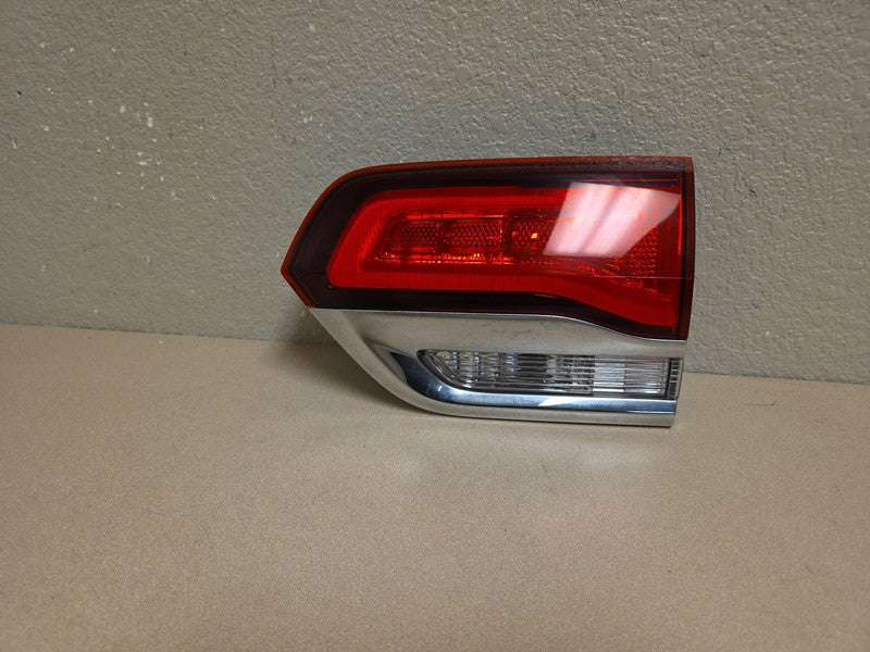 2020-2022 Jeep Grand Cherokee Right Passenger Side Backup Lamp OEM LED