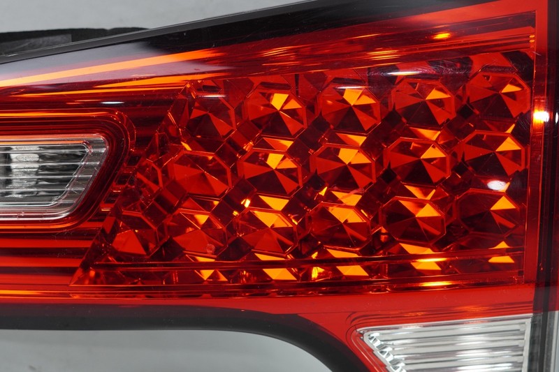 2016-2017 Honda HR-V OEM Inner Right Tail Light