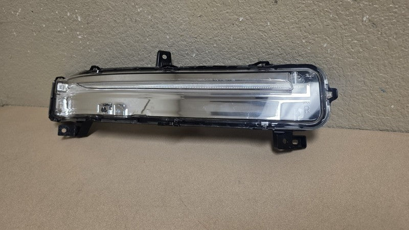 2019-2023 Lincoln Nautilus Front Right Passenger Daytime Running Light