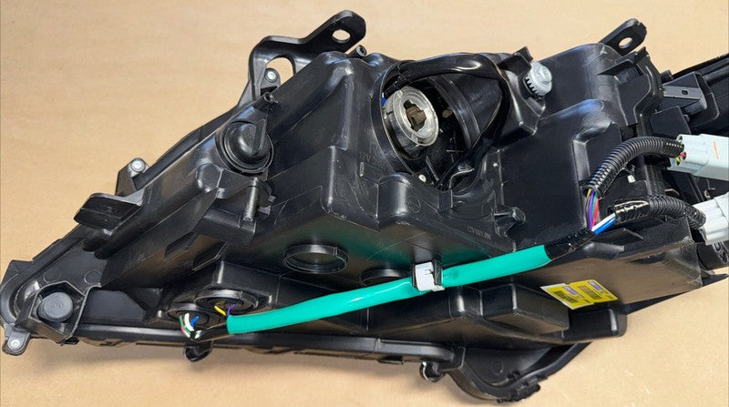 2016-2018 Lexus ES350/ES300h TYC Right Halogen Headlight