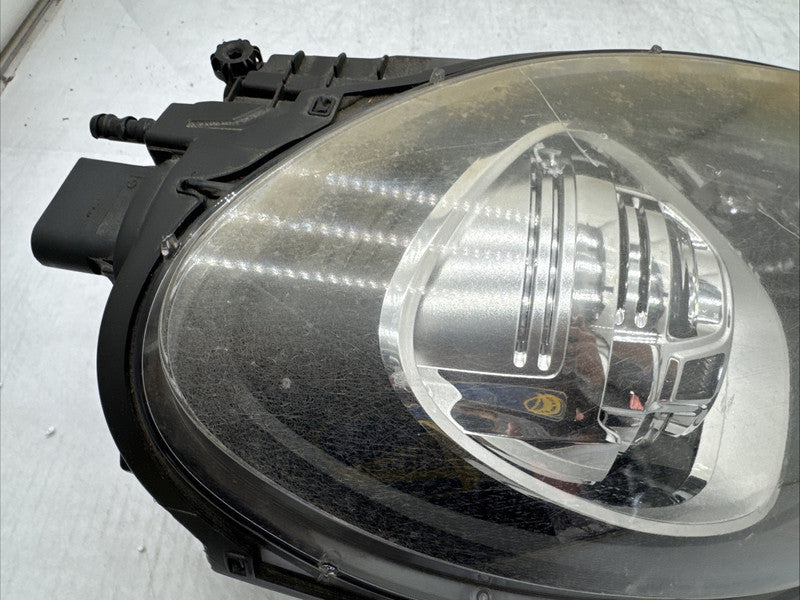 2015-2018 Porsche Macan Right Passenger Headlight OEM Xenon HID Lamp