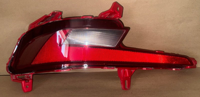 2019-2020 Hyundai Elantra Rear Bumper Left Reflector Lamp 92405-F2500