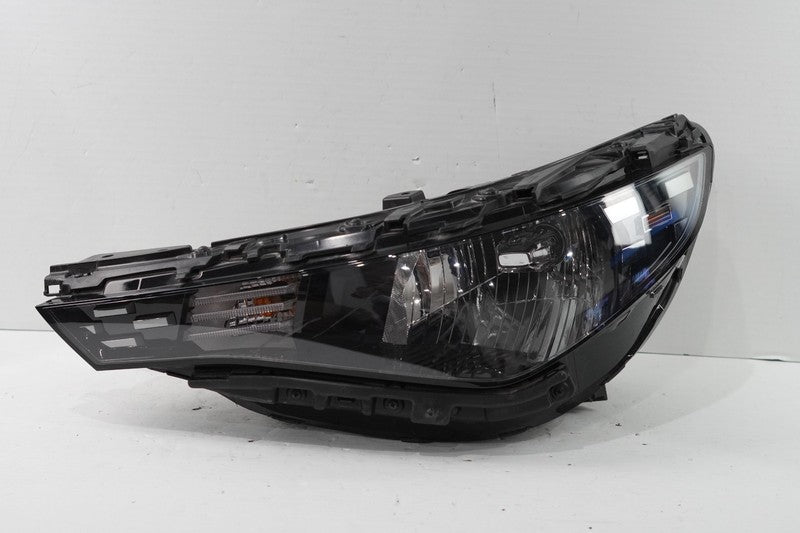 2023-2024 Kia Soul Left Driver Headlight OEM Halogen D1