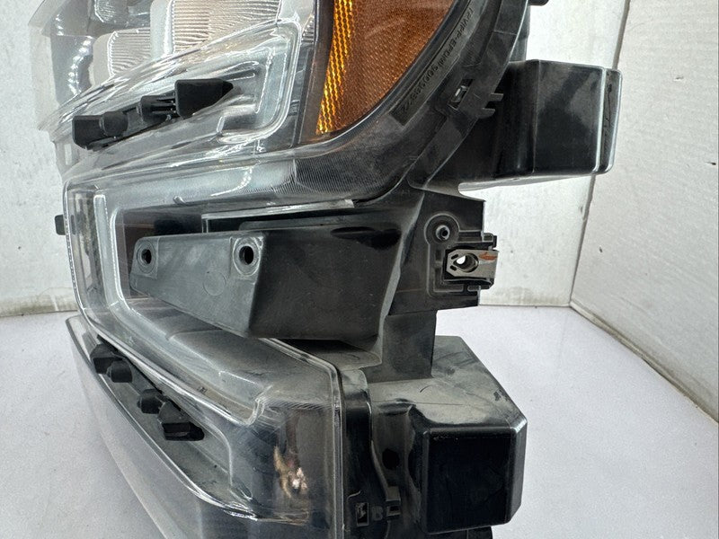 2019-2022 Chevy Silverado 1500 Left Driver Headlight OEM LED 84621850