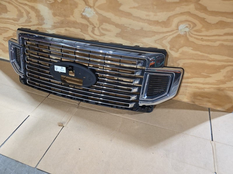 2020-2022 Ford F-250 F-350 F-450 OEM Upper Front Grille LC3B-8200-FEW