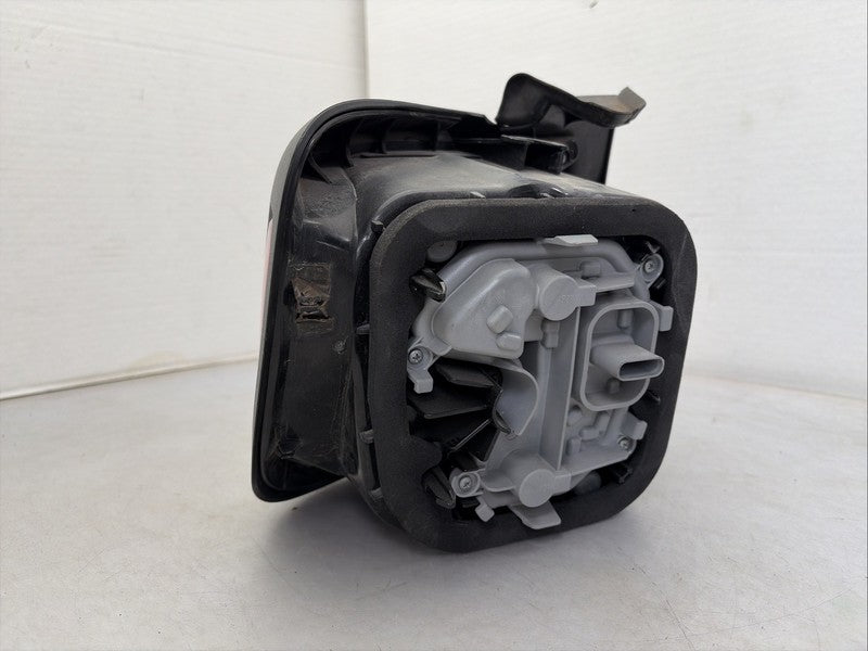 2015-2020 Jeep Renegade Right Passenger Tail Light OEM LED