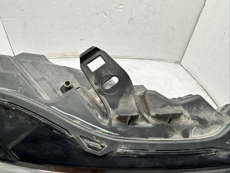 2022-2024 Ford Expedition Right Passenger Headlight OEM LED DRL