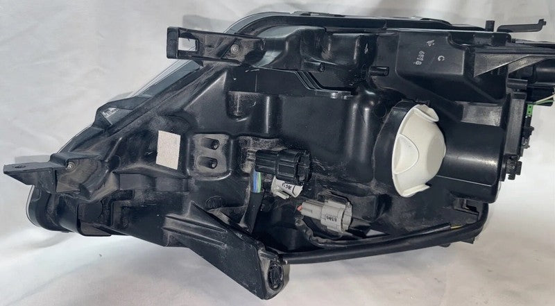 2017-2019 Nissan Rogue Right Headlight Halogen/LED OEM