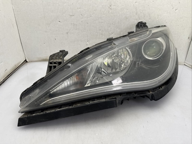 2017-2020 Chrysler Pacifica Left Headlight OEM Halogen w/DRL