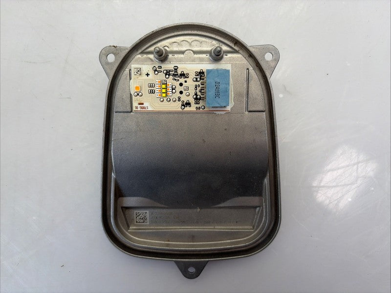 2017-2023 Mercedes GLC300 OEM Right Passenger LED Headlight Control Un