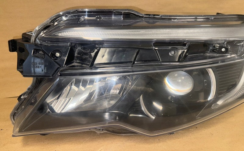 2016-19 Honda Pilot Ridgeline LH Headlight Halogen OEM