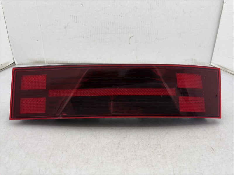 2024-2026 Hyundai Santa Fe Right Passenger Tail Light LED OEM 92404-GH