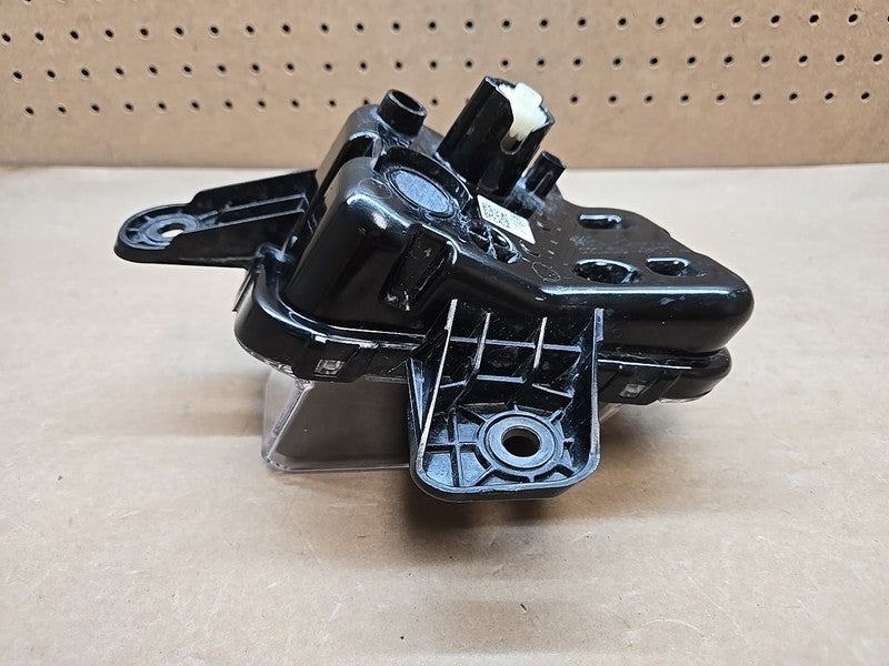 2022-2024 GMC Sierra 1500 Fog Light LED Right Passenger OEM