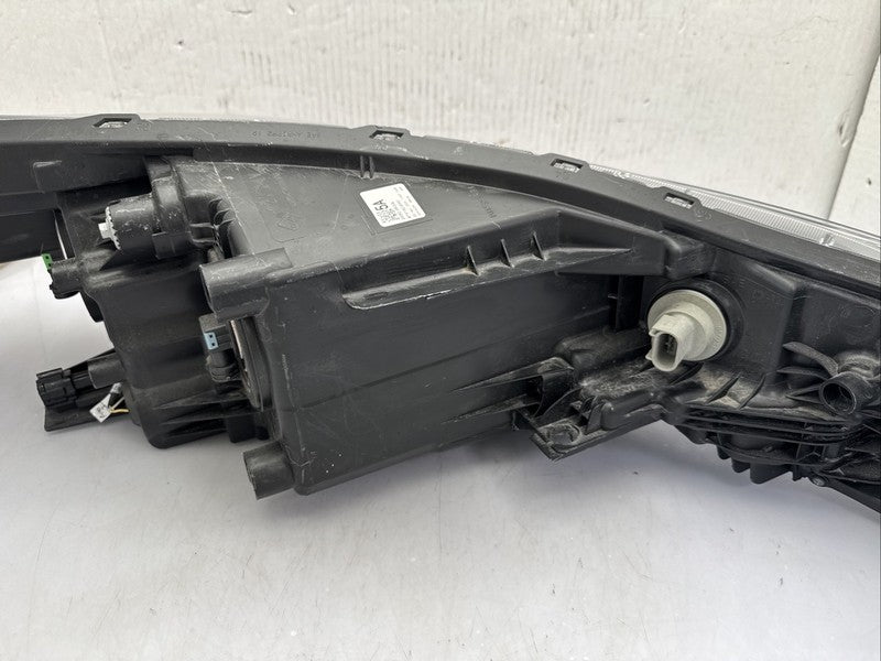 2021-2024 Nissan Kicks Left Driver Headlight OEM Halogen Lamp