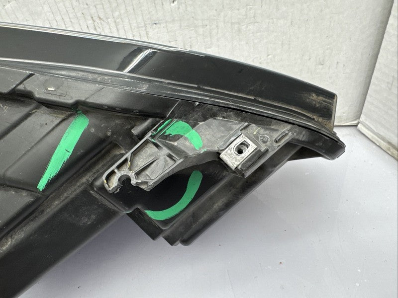 2018-2021 Chevy Equinox Right Passenger Headlight OEM Xenon HID