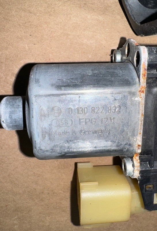 2013-20 MKZ Rear Left Door Window Regulator & Motor OEM
