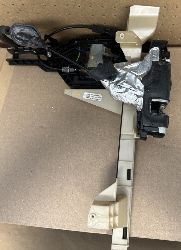 22-24 Lincoln Navigator Front Right Door Latch Lock Actuator NL7Z-7821